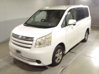 2008 Toyota Noah