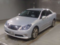 2012 Toyota Crown Hybrid