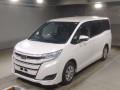 2017 Toyota Noah