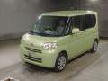 2010 Daihatsu Tanto