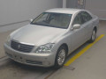 2004 Toyota Crown