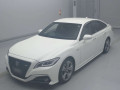 2018 Toyota Crown Hybrid