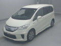 2013 Honda Freed hybrid