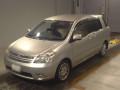 2005 Toyota Raum