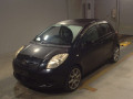 2005 Toyota Vitz