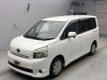 2009 Toyota Voxy