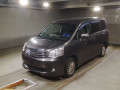 2012 Toyota Noah