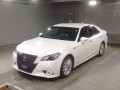 2015 Toyota Crown Hybrid