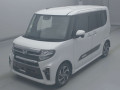 2021 Daihatsu Tanto Custom