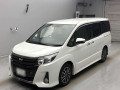2017 Toyota Noah