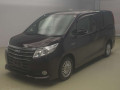 2015 Toyota Noah