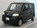 2012 Daihatsu Tanto
