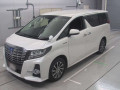 2015 Toyota Alphard Hybrid