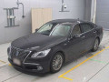 2015 Toyota Crown Hybrid