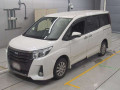 2017 Toyota Noah