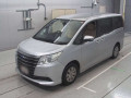 2016 Toyota Noah