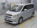 2008 Toyota Noah