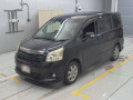 2009 Toyota Noah