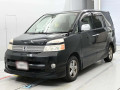 2006 Toyota Voxy