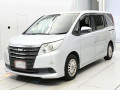 2014 Toyota Noah