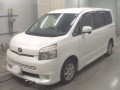 2009 Toyota Voxy