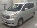 2012 Toyota Noah