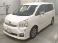 2012 Toyota Voxy