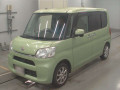 2014 Daihatsu Tanto