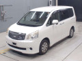 2011 Toyota Noah
