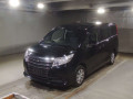 2016 Toyota Noah