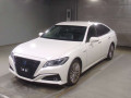 2020 Toyota Crown Hybrid