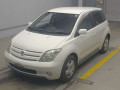 2005 Toyota IST