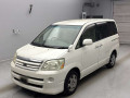 2007 Toyota Noah