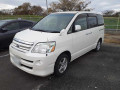 2007 Toyota Noah