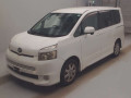 2008 Toyota Voxy