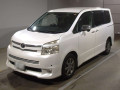 2009 Toyota Voxy