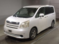 2009 Toyota Noah
