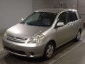 2004 Toyota Raum