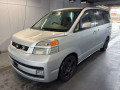 2004 Toyota Voxy
