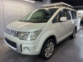 2018 Mitsubishi Delica D5
