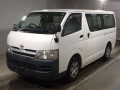 2004 Toyota Hiace Van