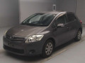 2011 Toyota Auris