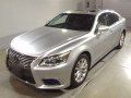 2013 Lexus LS