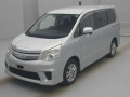 2012 Toyota Noah