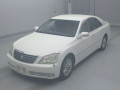 2004 Toyota Crown