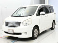 2012 Toyota Noah