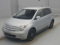 2002 Toyota IST