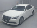 2014 Toyota Crown Hybrid