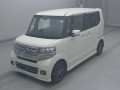 2017 Honda N-BOX CUSTOM