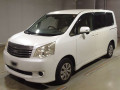 2012 Toyota Noah